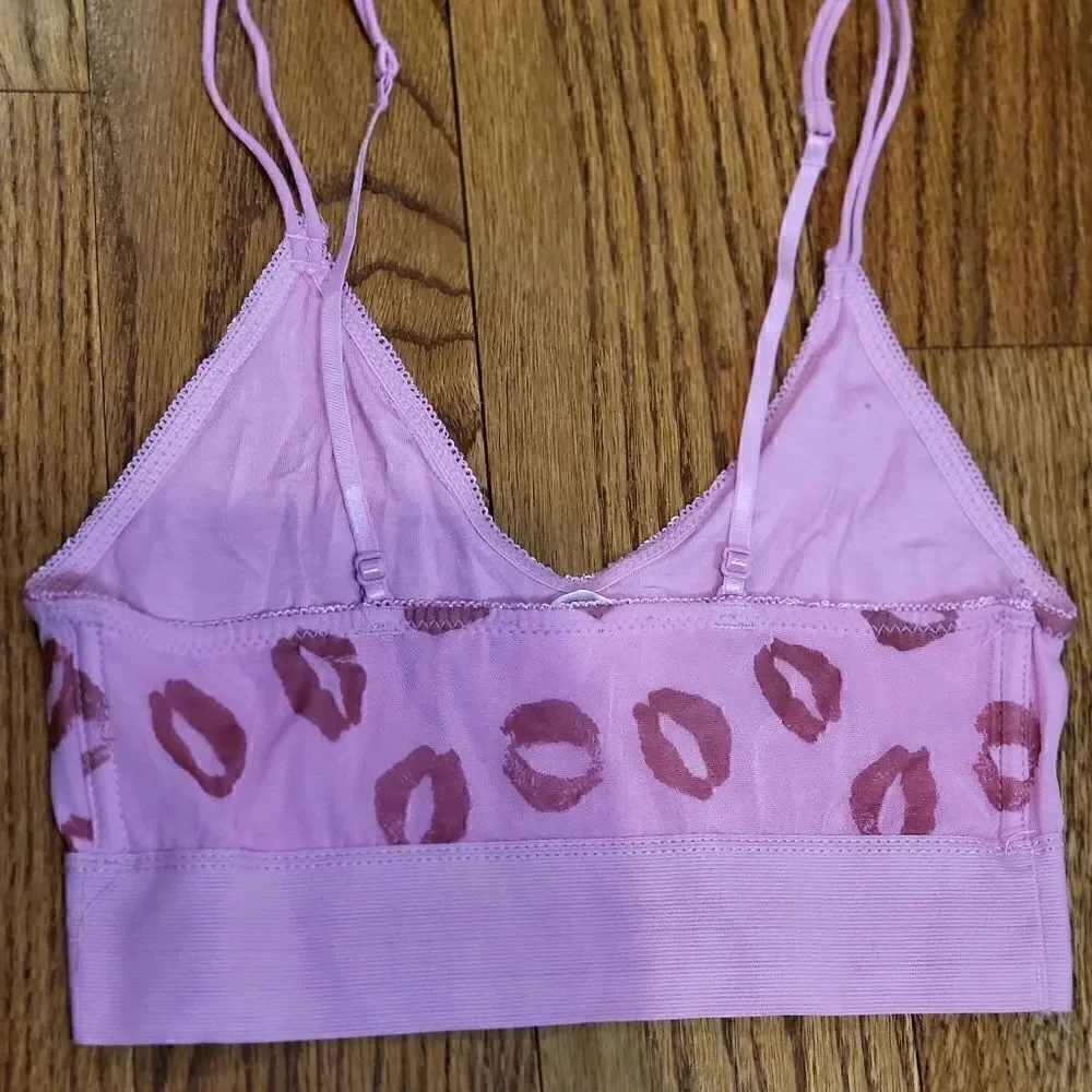 Urban Outfitters urban outfitters